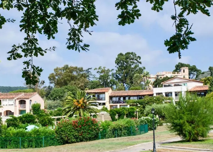 Les Parcs De - Maeva - 2 Pieces 5 Personnes - Confort Mae-0293 * Grimaud